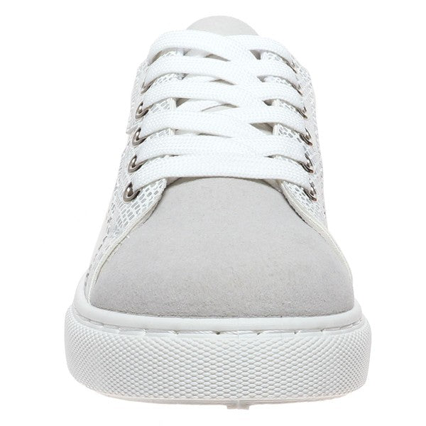 Women's Two Tone Sneaker with Star Detail-Market Grey Boutique