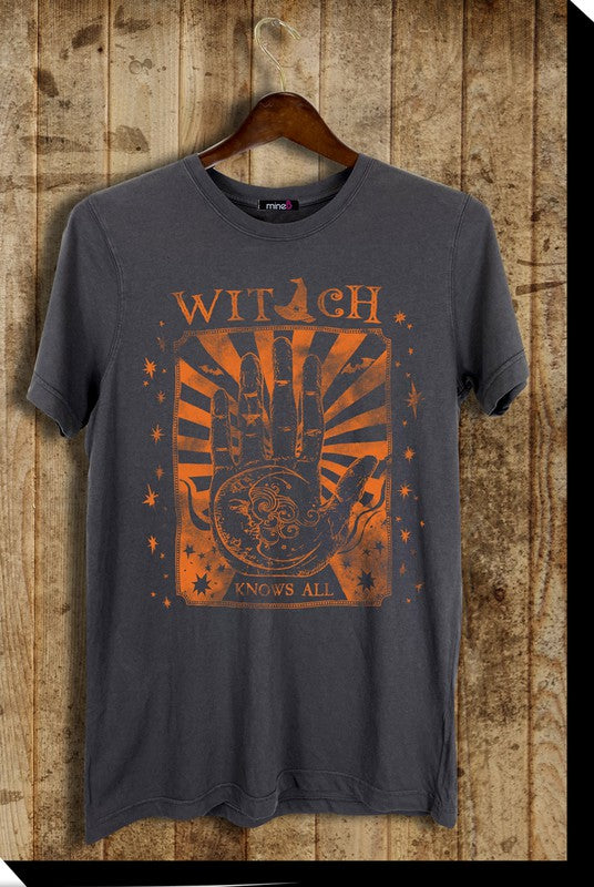 WITCH KNOWS ALL GRAPHIC TEE-Market Grey Boutique