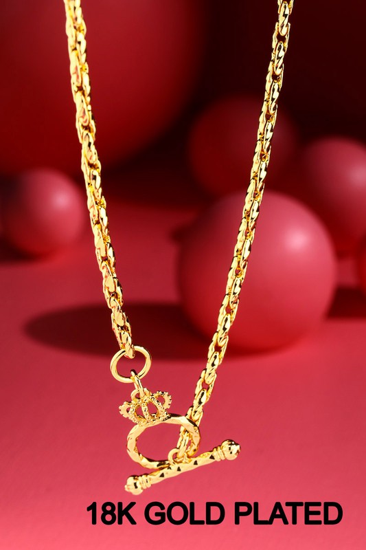 18K Gold Plated Crown Toggle Chain Necklace