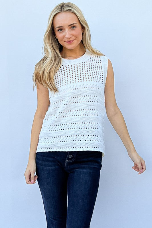 Lovely Buttons Sleeveless Sweater Top