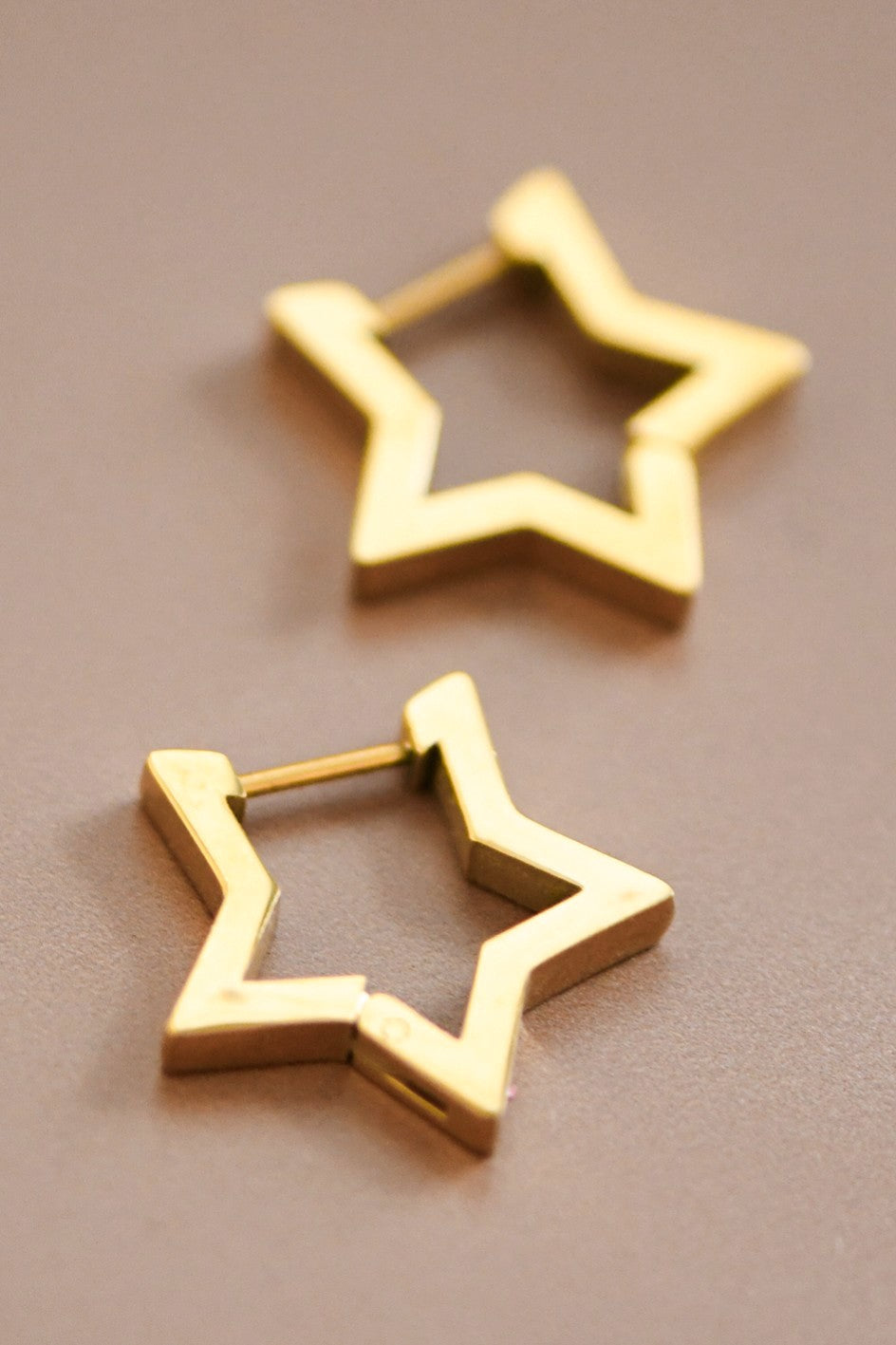 Super Star Hoop Mini Earrings