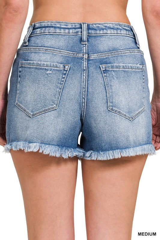 Zenana MR Medium Wash Frayed Hem Denim Shorts