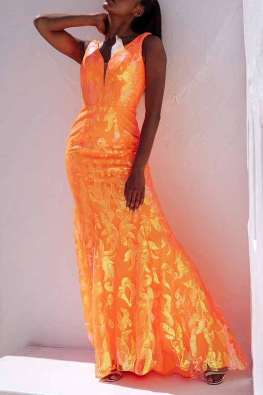 Orange Fitted Iridescent Mermaid Gown🤍