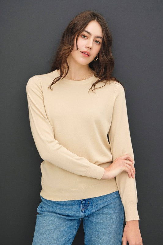 OATMEAL LIGHTWEIGHT SOFT KNIT SWEATER