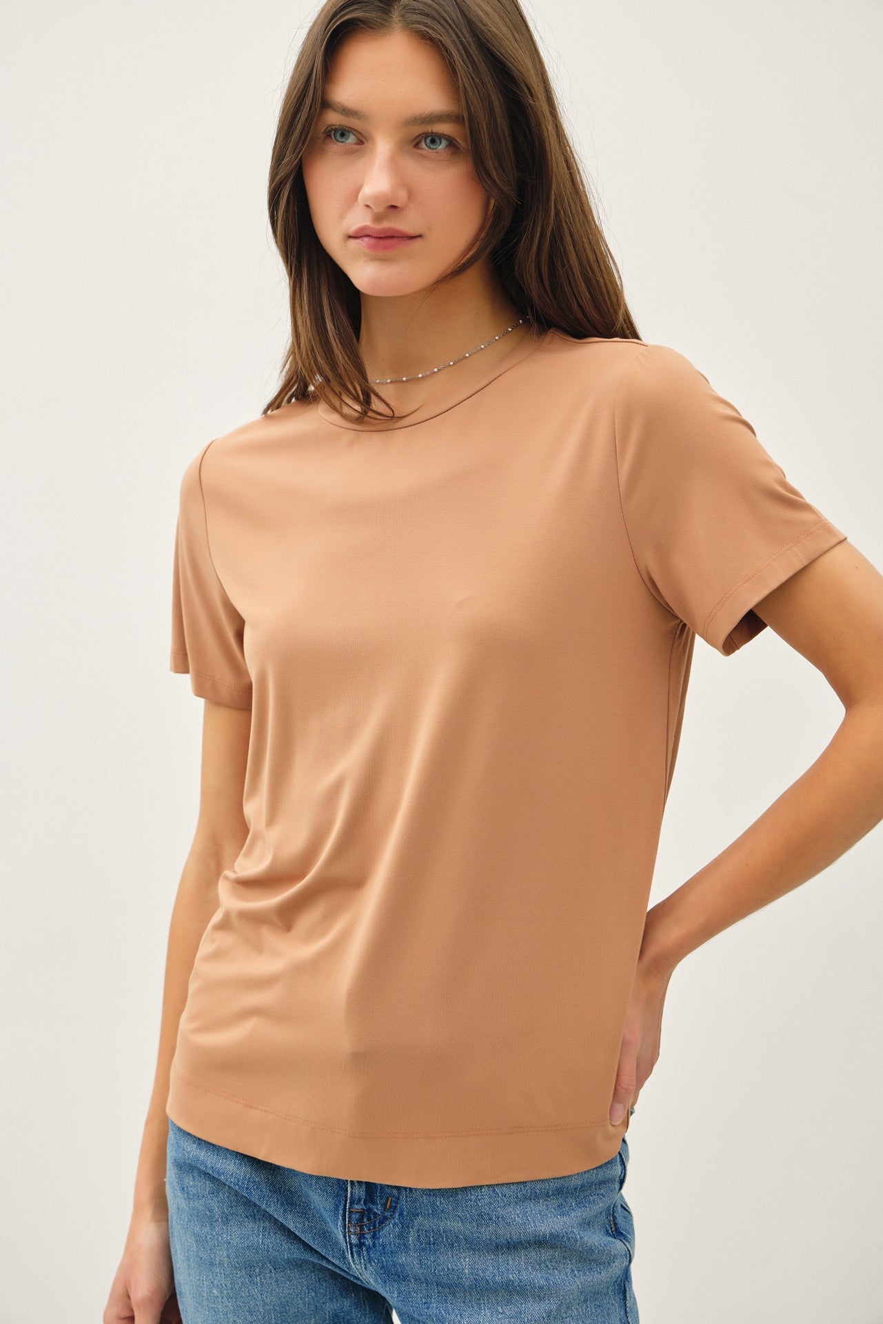 Cork Basic Round Neck Tee