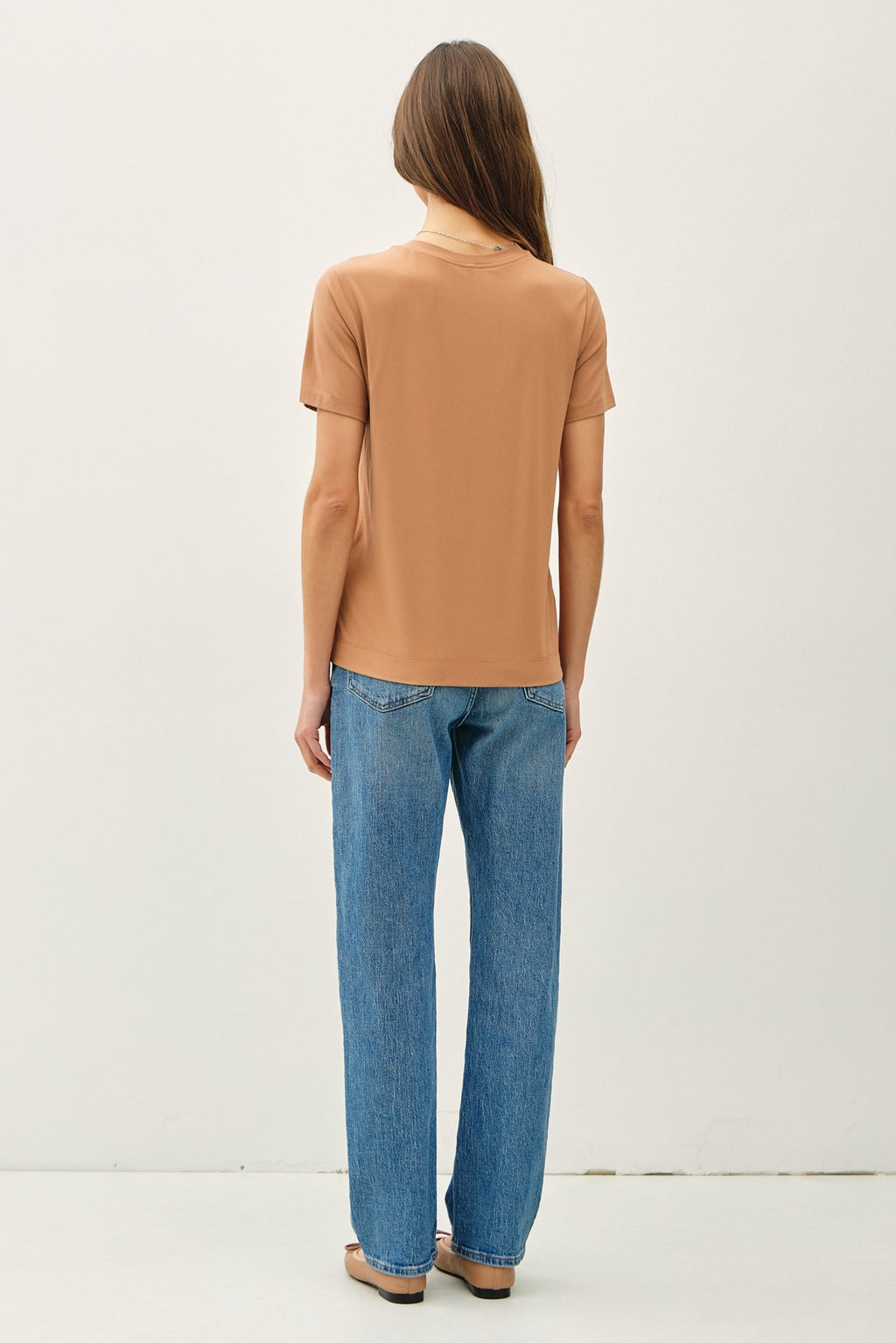 Cork Basic Round Neck Tee