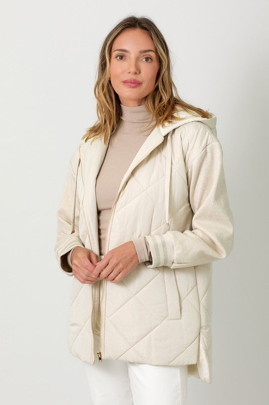 Ivory Contrast Sleeve Puffer Jacket