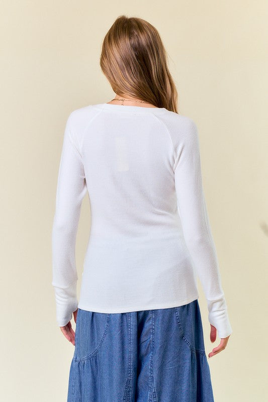 Knit Round Neck Thumb-Hole Long Sleeve Tee