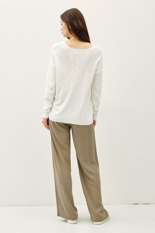 WHITE V-NECKLINE COTTON SLUB SWEATER