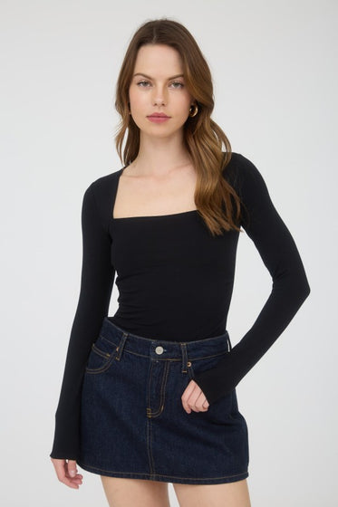 Juniors - Square Neck Ruched Top