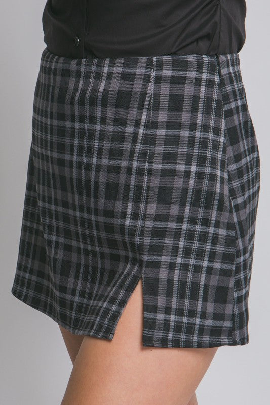 Black Split Front Plaid Mini Skort