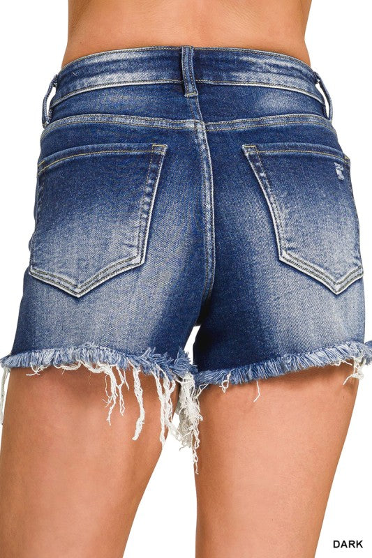 Zenana Dk Wash Frayed Hem Denim Shorts