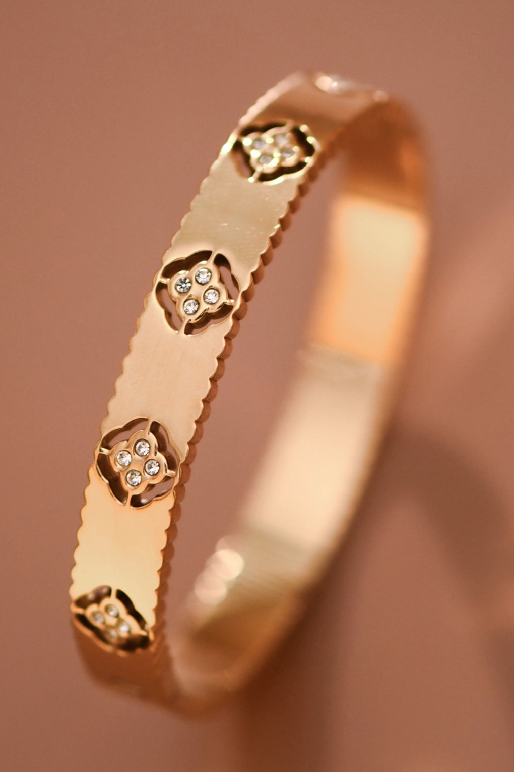 Royal Clovers Bangle Bracelet