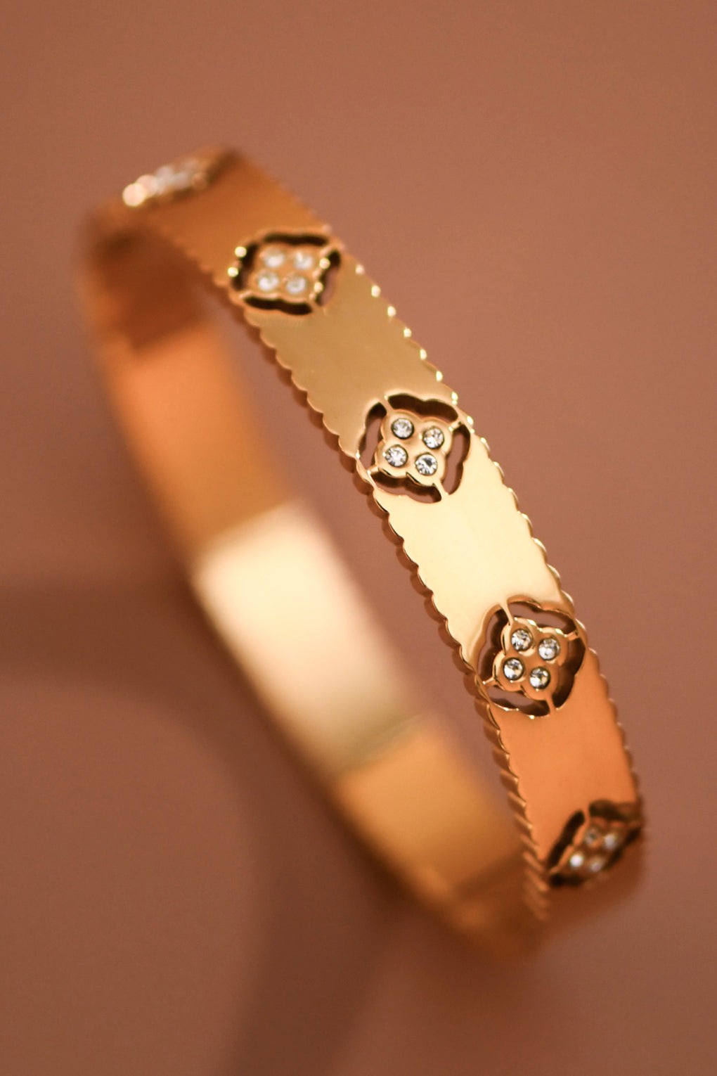 Royal Clovers Bangle Bracelet