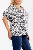 Curvy B/W Floral Blouse-Market Grey Boutique