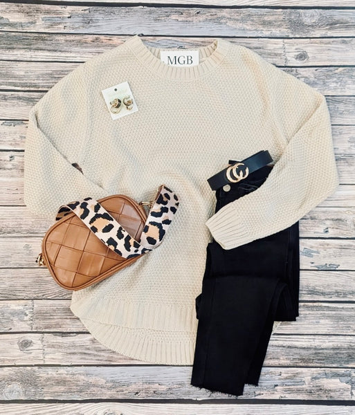 SAND BEIGE BASIC KNIT SWEATER