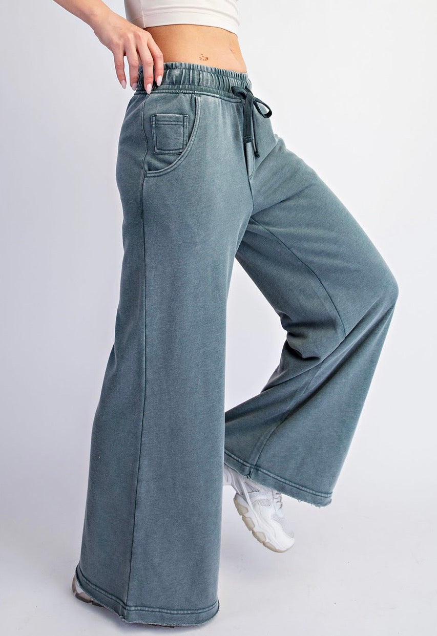 Mineral Washed Everyday Wide Leg Pant