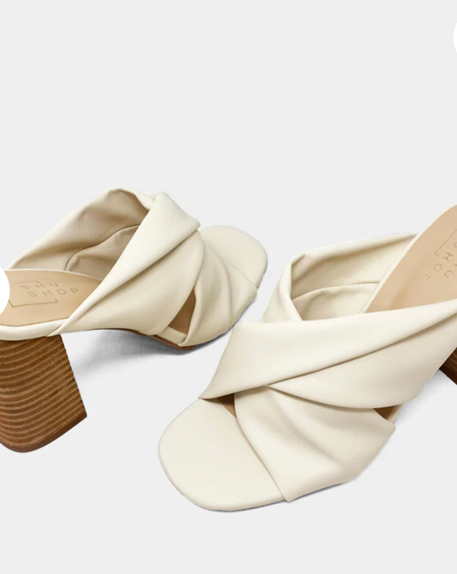 Fiji Sandal-Market Grey Boutique