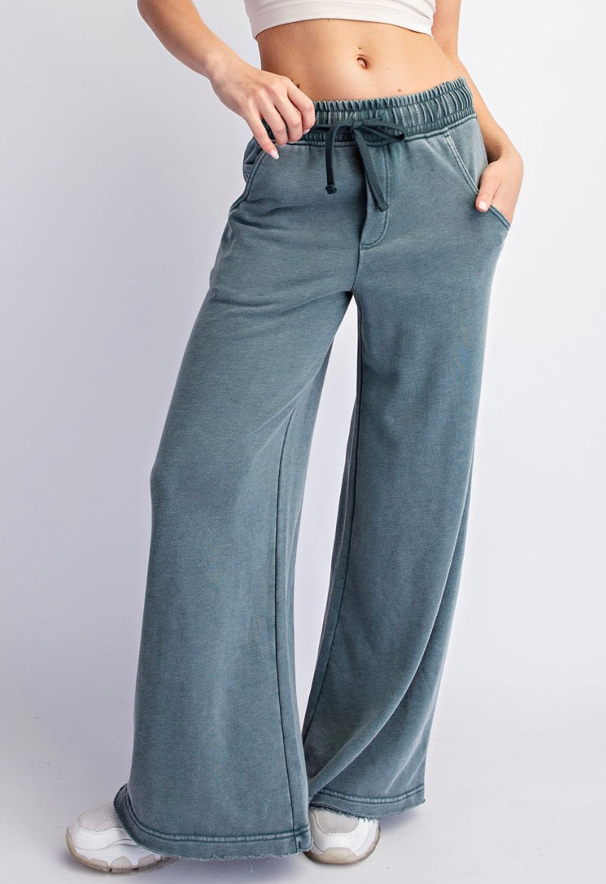 Mineral Washed Everyday Wide Leg Pant