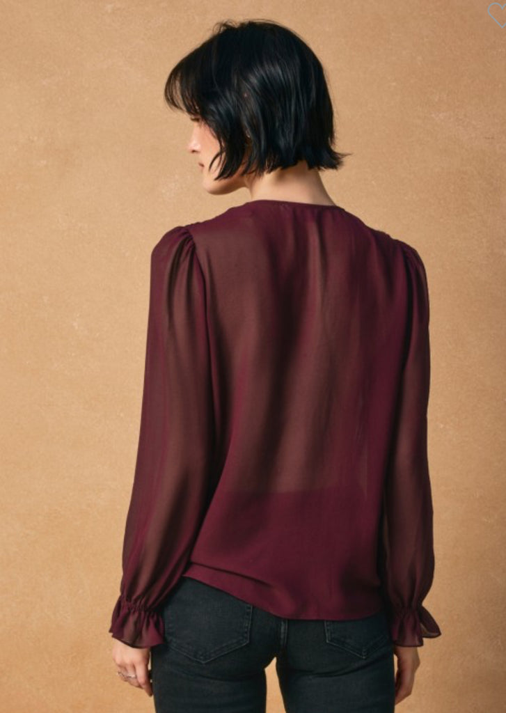 Erosion and Light Frill Blouse