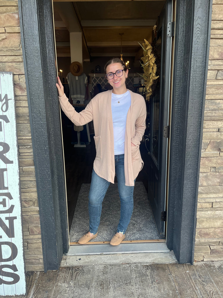 BEIGE RIBBED OPEN CARDIGAN