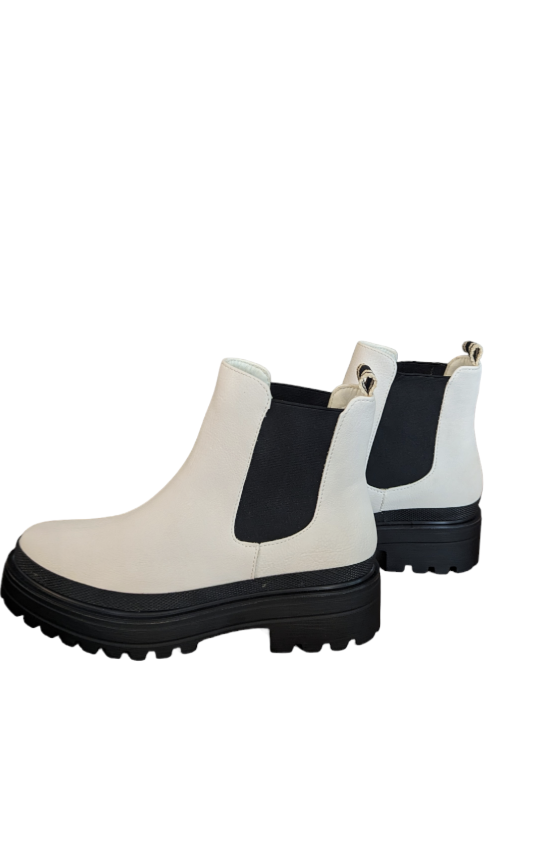 Yaneth White Boot-Market Grey Boutique